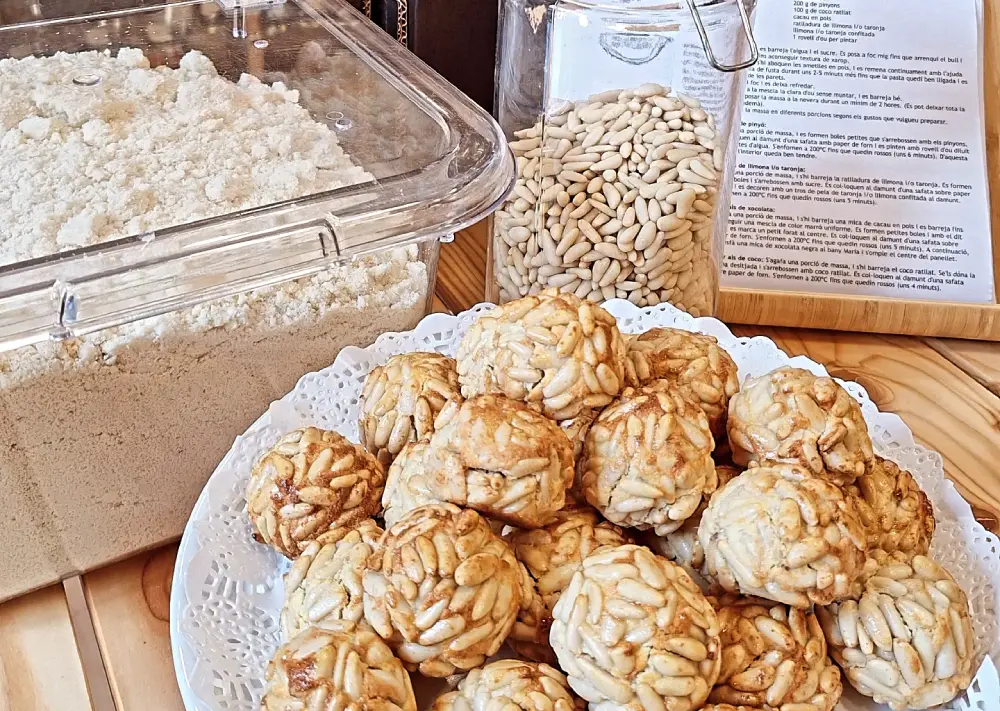 Com fer Panellets de pinyons casolans (recepta fàcil) - El Rebost